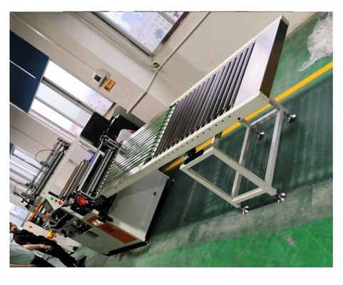 カスタマイズされた車用エアフィルター製造機 15KW ミニプレート回転機 380V