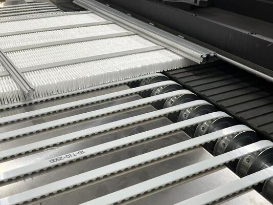 HEPAフィルター半自動サーボモーター生産ライン