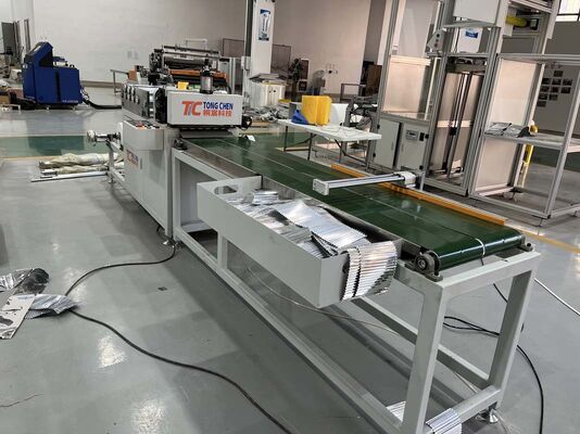 HEPAフィルター 深プリーツ アルミニウムおよび紙セパレーター 350mm 段ボール製造機