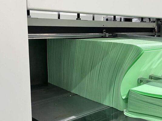 耐久性向上のために精密設計された 300mm 折りたたみの高度 大規模生産のための折りたたみシステム