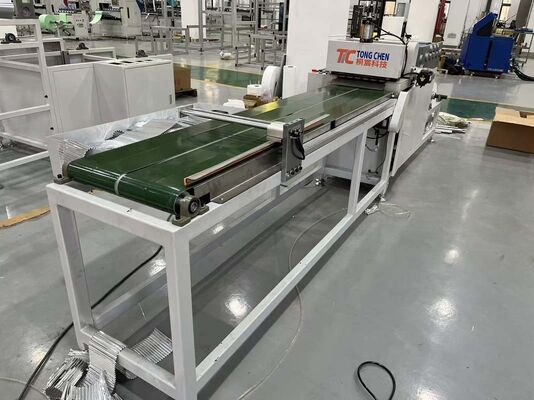 高容量操作および高量生産のための,隔壁付きアルミニウムプレート製造機械