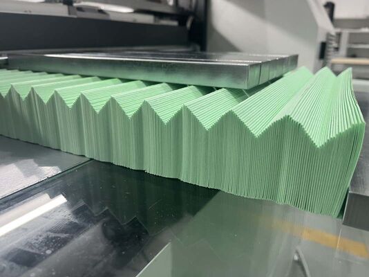 省エネで費用対効果の高いフィルタープリーツ加工機 - フィルター製造ソリューションと自動車用エアフィルター向け